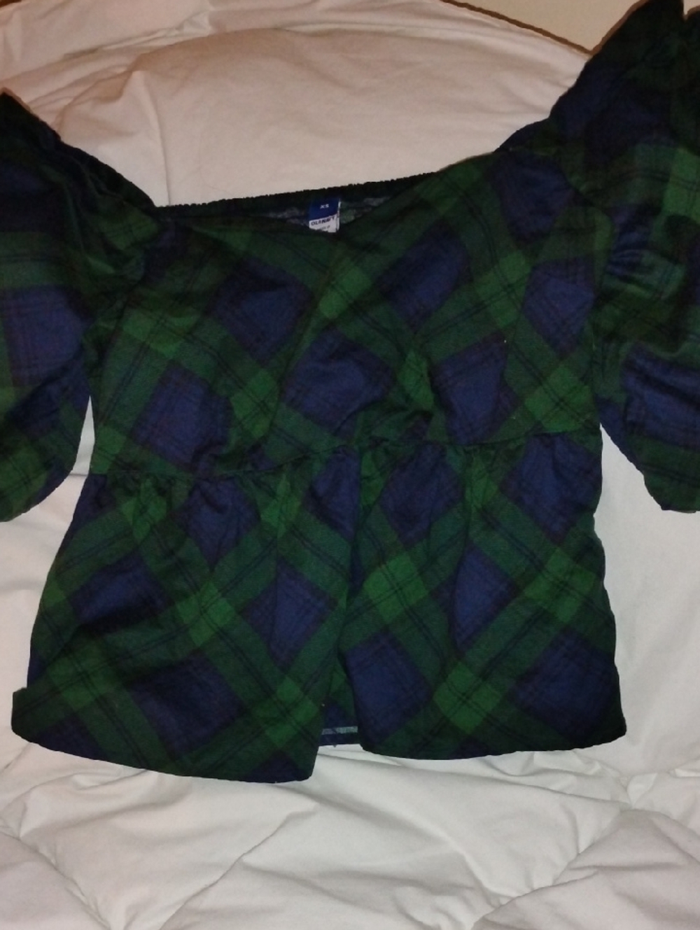 Old Navy Green & Navy Plaid Puff-Sleeve Top